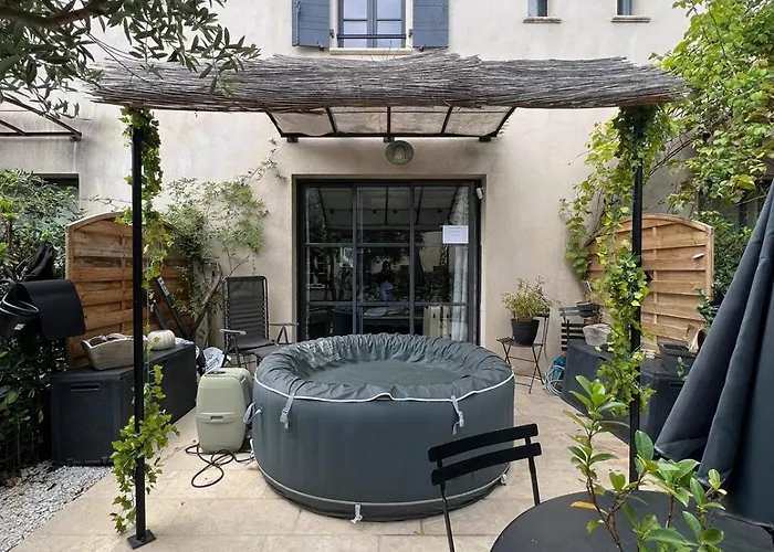 Maison T3 Avec Villa *